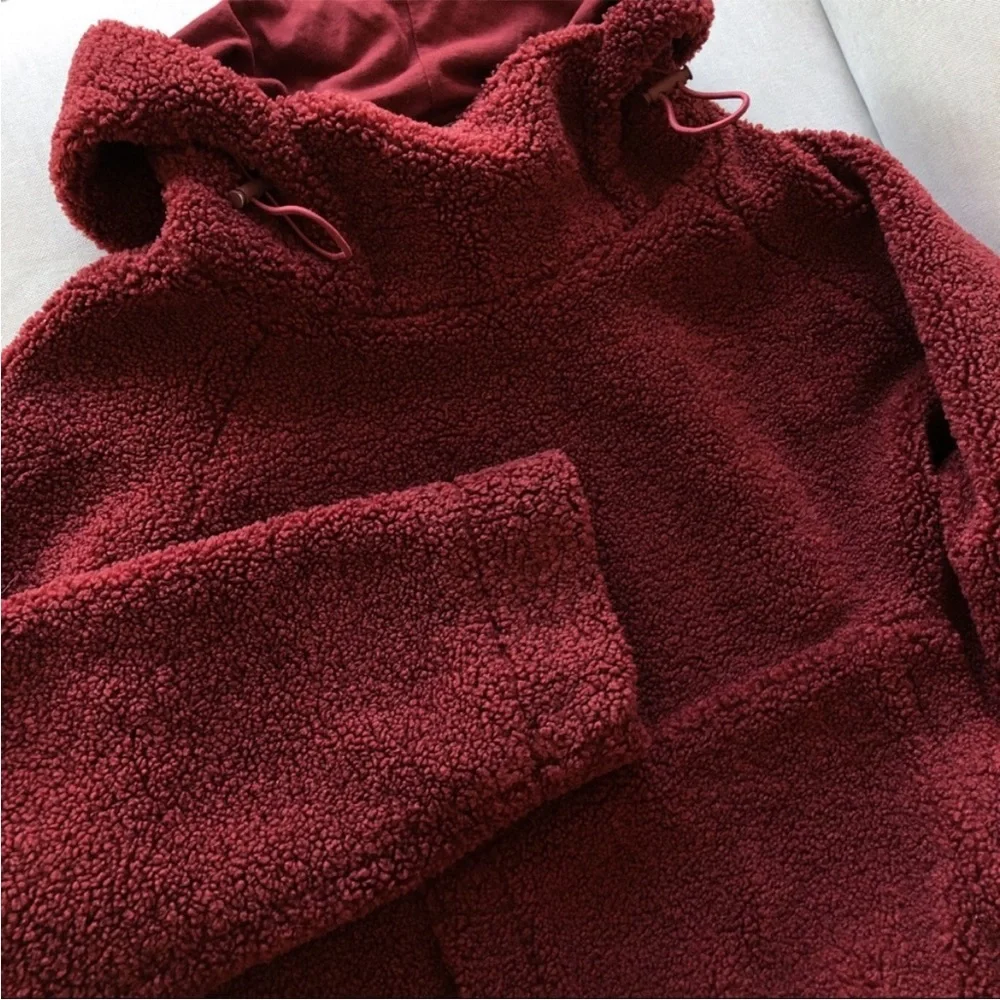Vince Cozy Faux Sherpa shearling Pullover Hoodie in Anise red medium sweatshirt - Picture 12 of 17